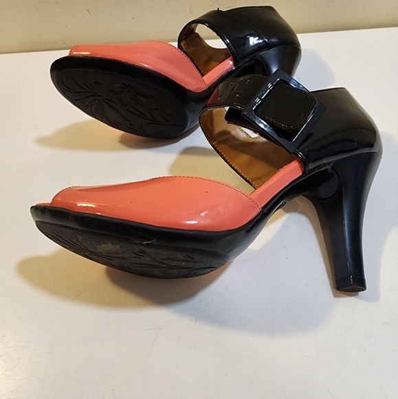 Croft and Borrow Buckle Heels open Toe Shoea size 8M - Picture 8 of 14